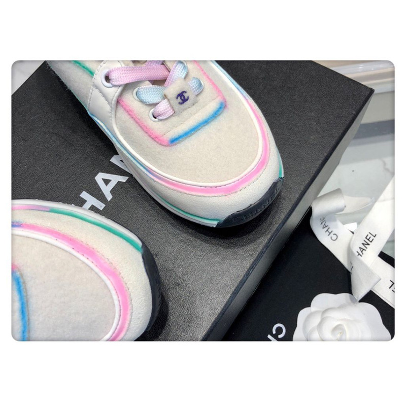 Ch*el  rainbow sneaker 20b