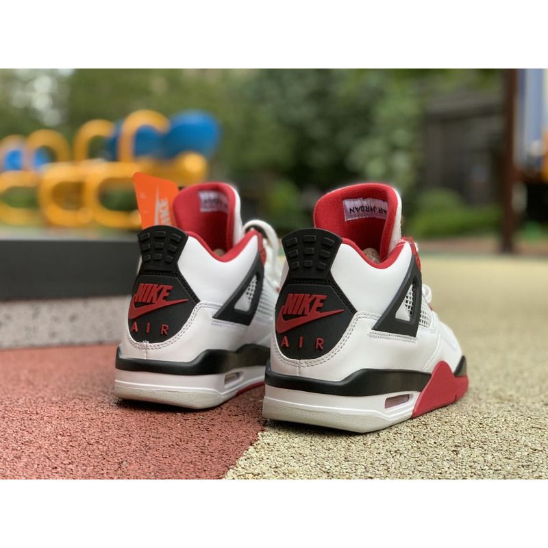 Jordan Air 4 Retro Fire Red (2020)