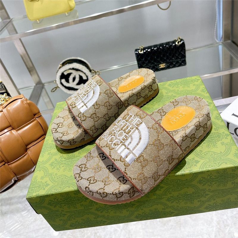 G*u*i x the north face gg logo slides