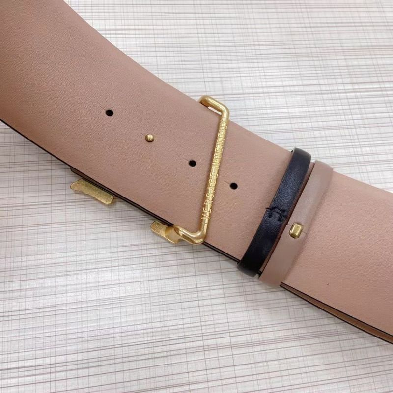 Versace Vertus V Buckle Leather Reversible Belt