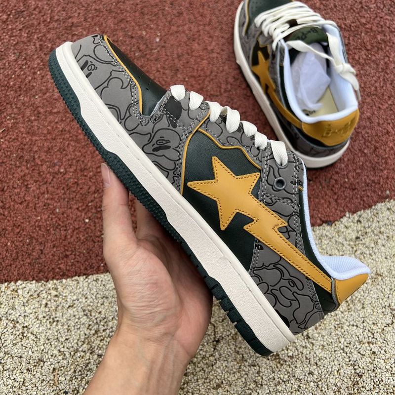 Bapesta Solebox Yellow Star Sneaker In Grey