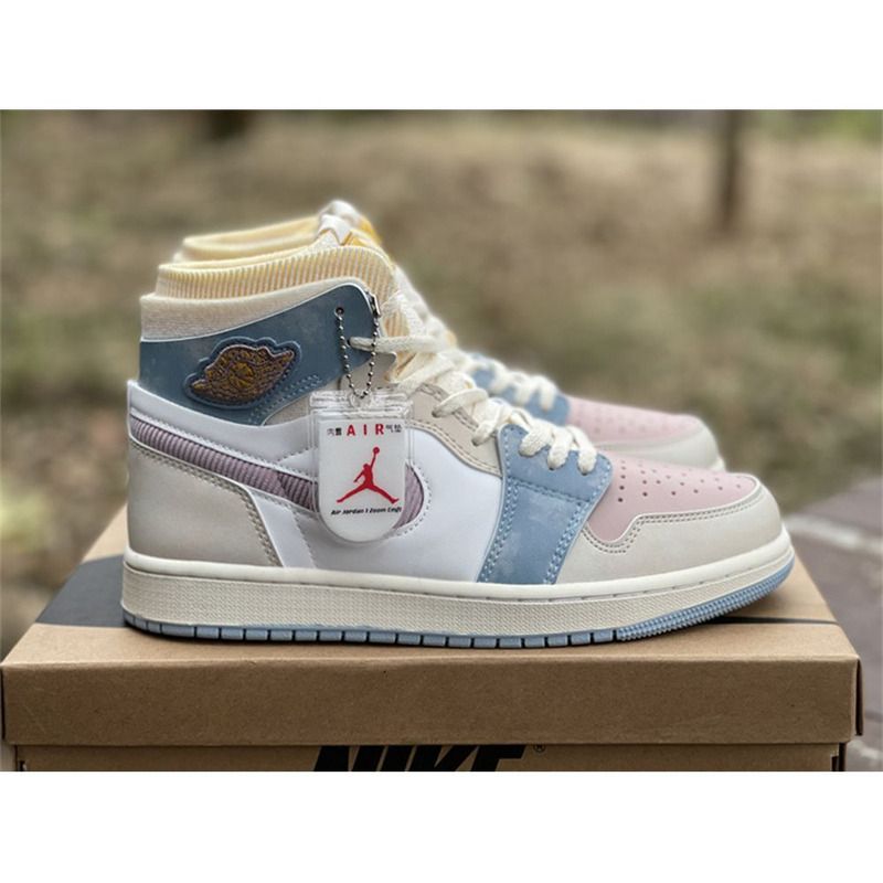 Air Jordan 1 Zoom CMFT Sneaker