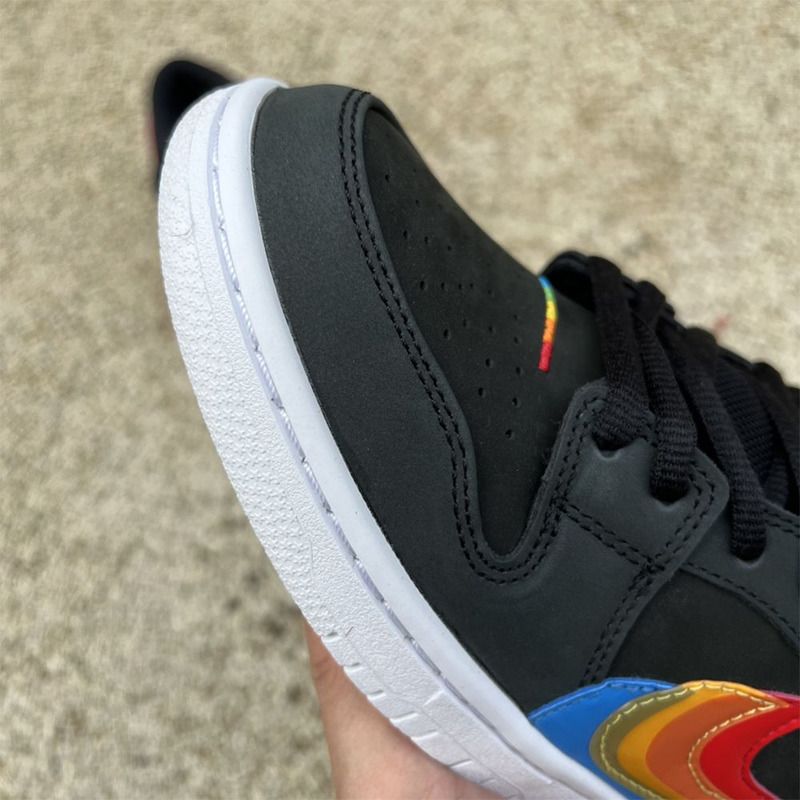 Nike X Polaroid SB Dunk Low Sneaker