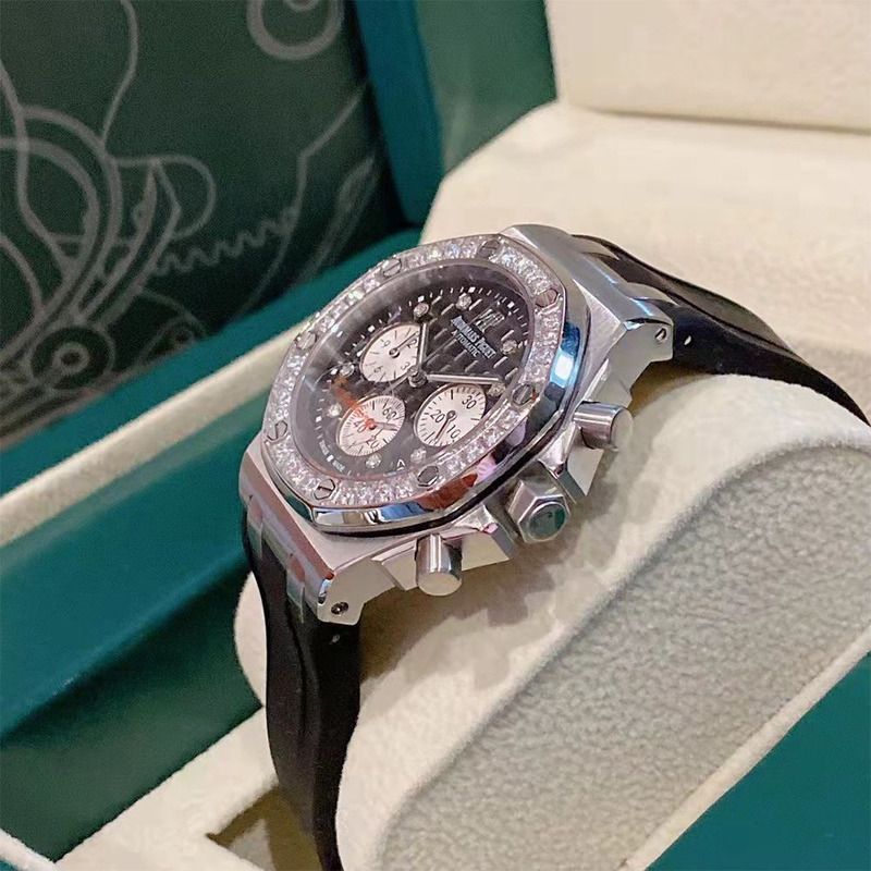 Audemars Piguet Automatic Royal Oak Offshore Watch