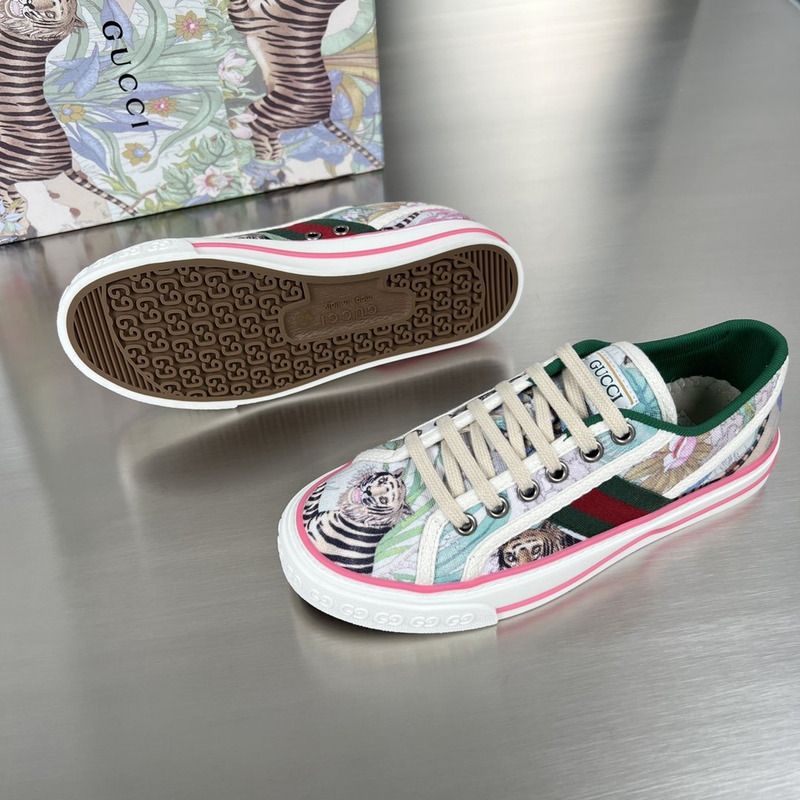 G*u*i tiger tennis flower print pink low top sneakers