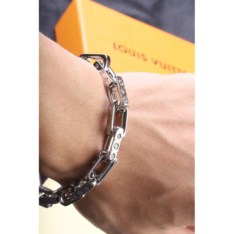 LV Chain Bracelet Engraved Monogram Silver