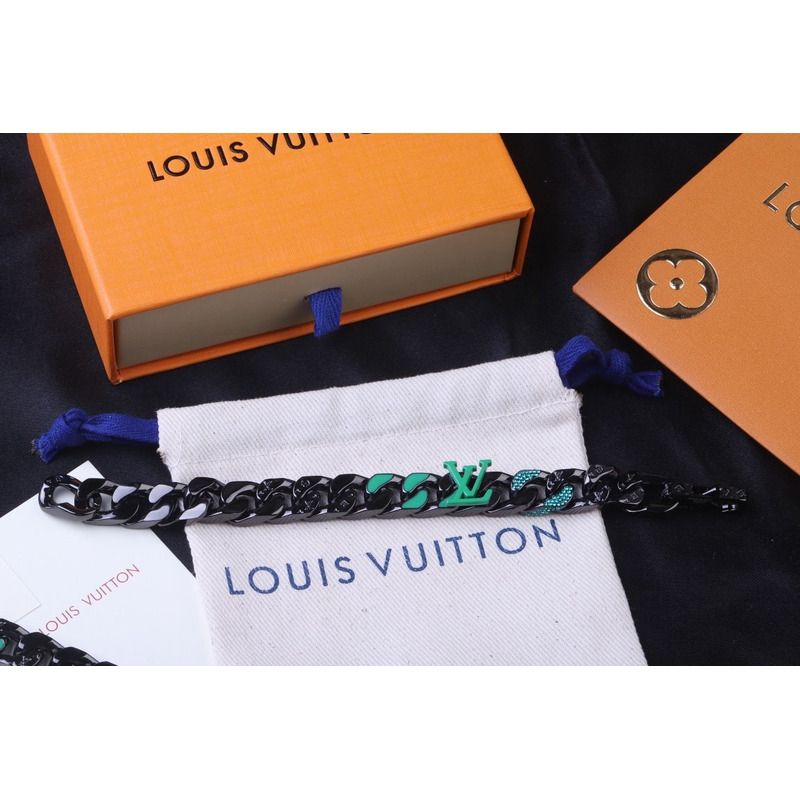 l**is V*t*n 2054 chain links necklace