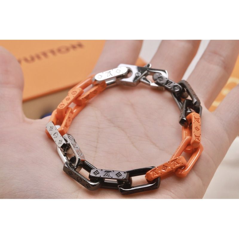 LV MONOGRAM CHAIN BRACELET