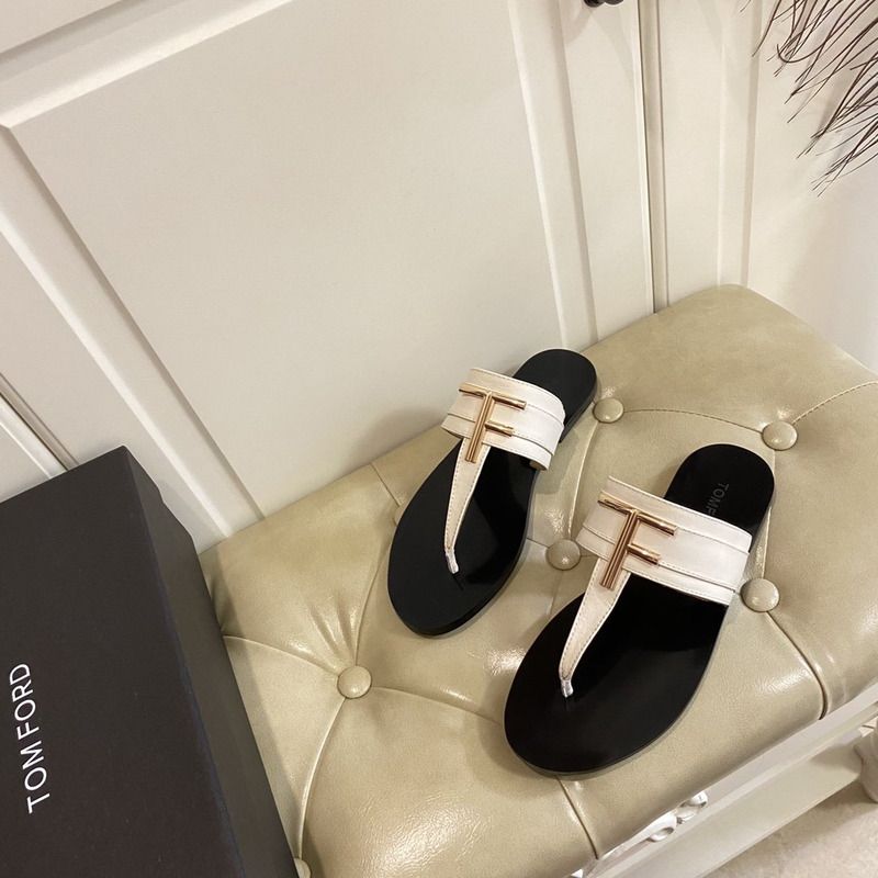 SMOOTH LEATHER BRIGHTON SANDAL IN BLACK AND WHITE