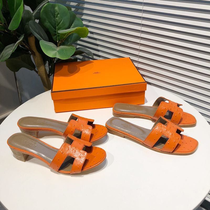 H**mes oran sandals in croci