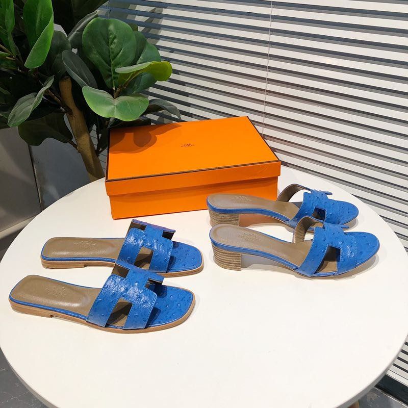 H**mes oasis sandals in blue