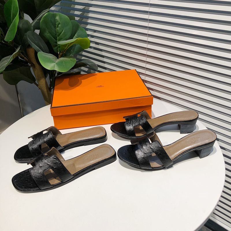 H**mes oasis sandals in black