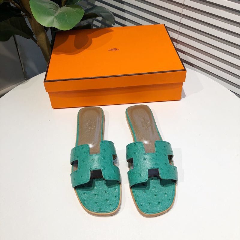 H**mes oasis sandals in green