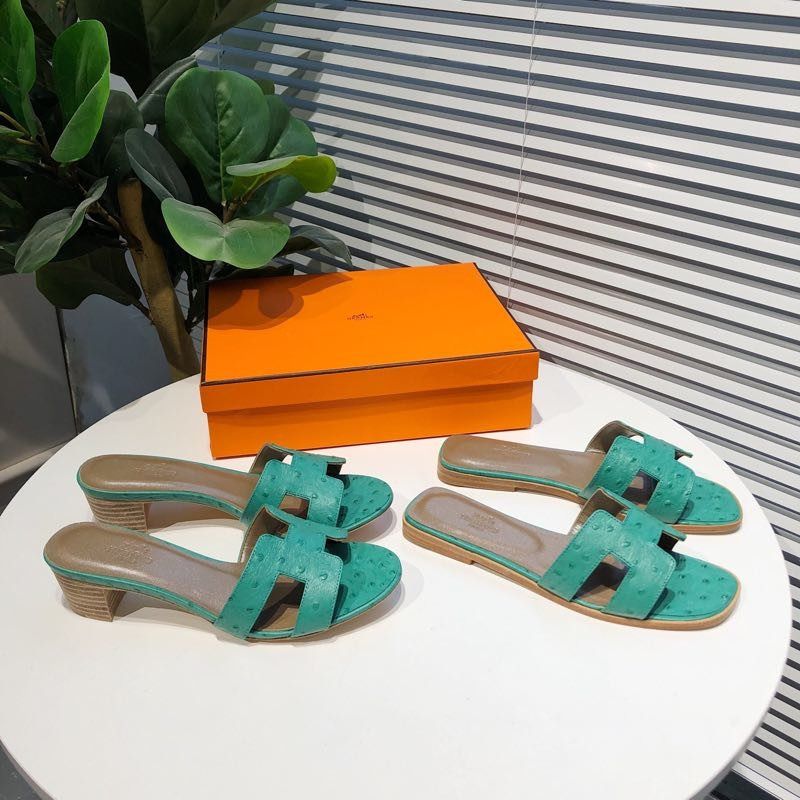 H**mes oasis sandals in green