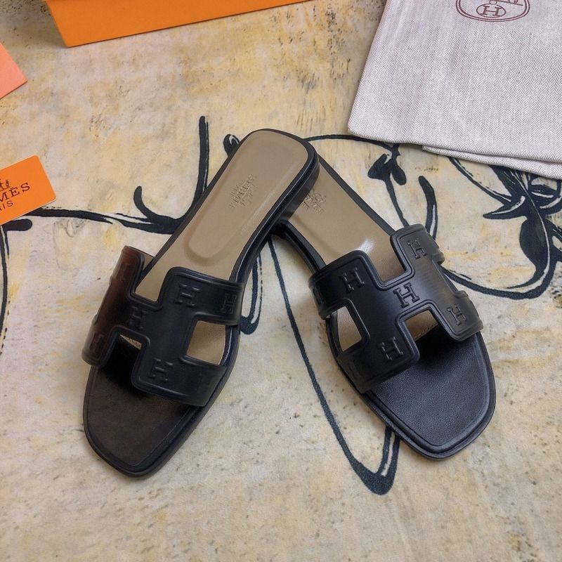 H**mes oasis sandals in black