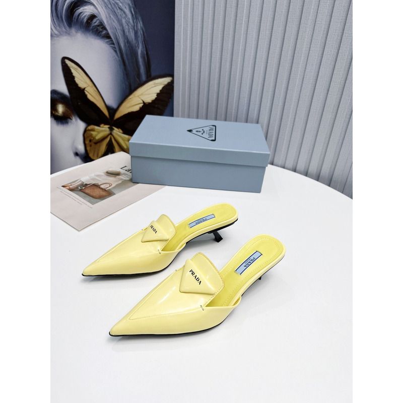 Pra*a logo patent leather pointy toe mule in yellow