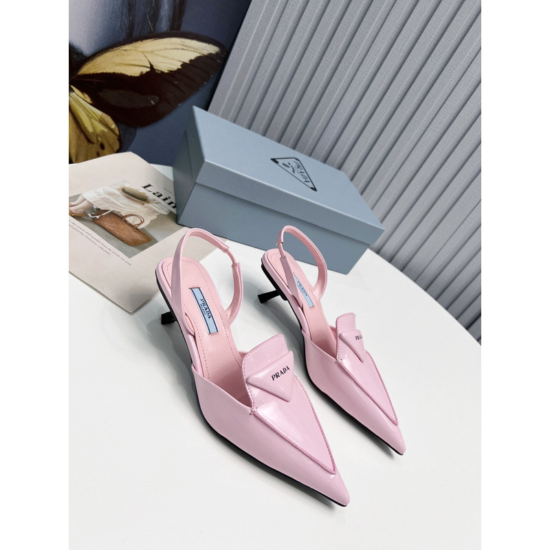 Pra*a pointed toe leather shoe pink