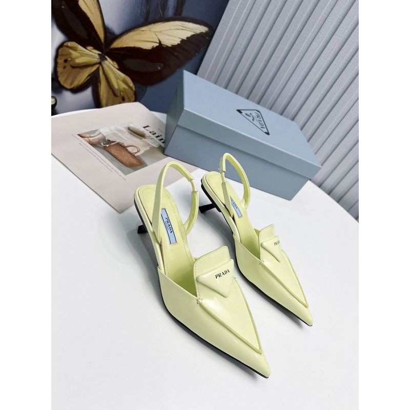 Pra*a pointed toe leather shoe light yellow