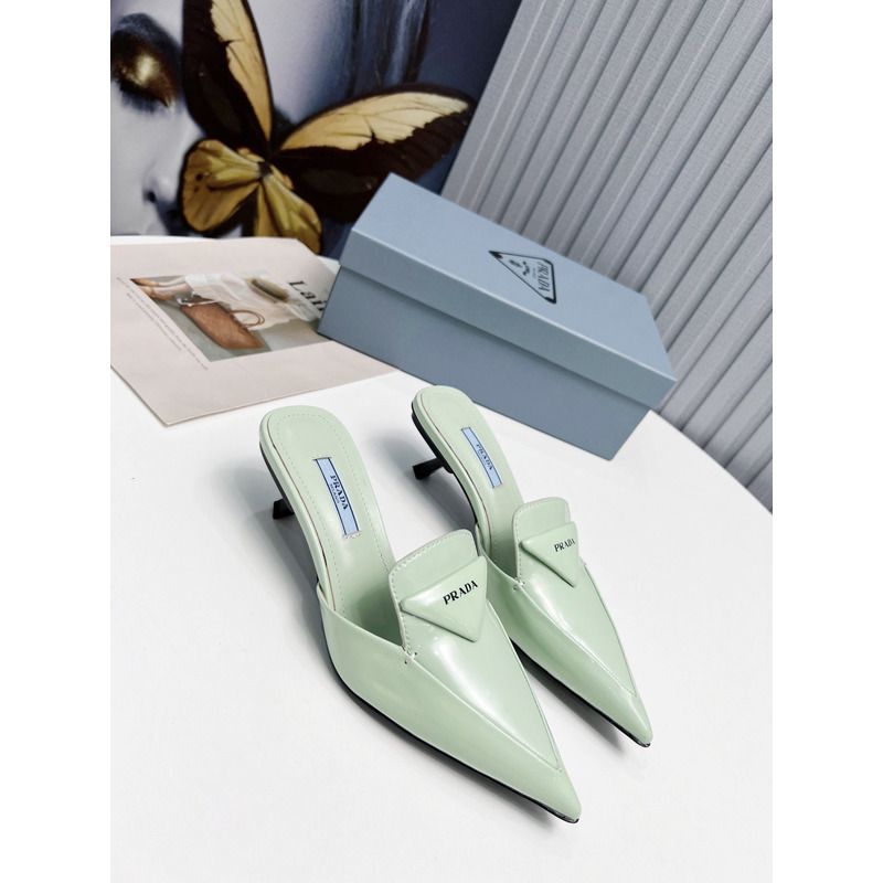 Pra*a logo patent leather pointy toe mule slide mint