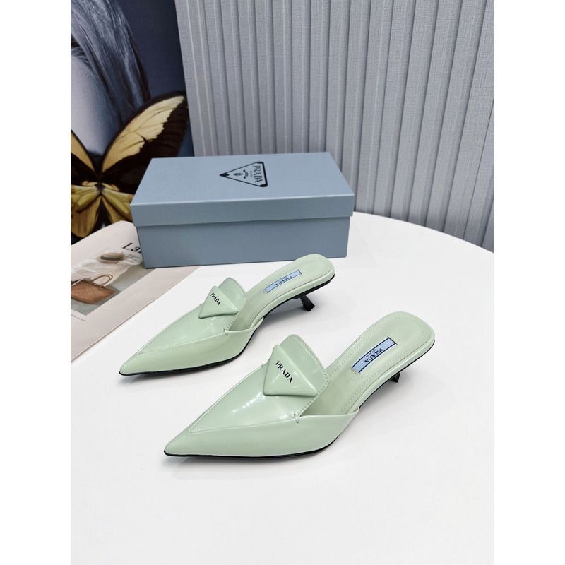 Pra*a logo patent leather pointy toe mule slide mint