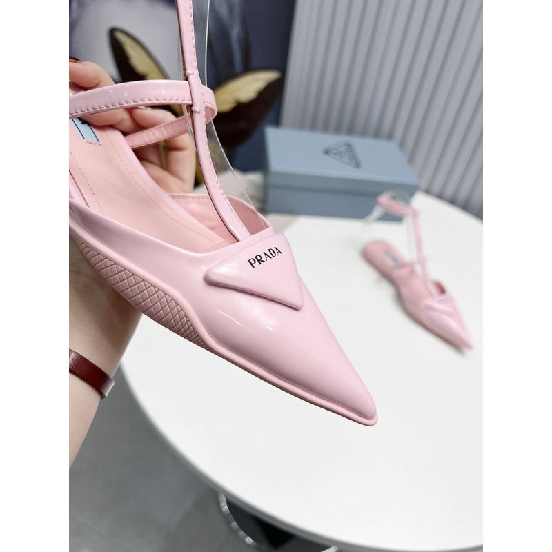 Pra*a logo patent leather pointy toe flat sandals pink