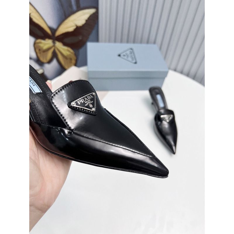 Pra*a logo patent leather pointy toe mule slide black