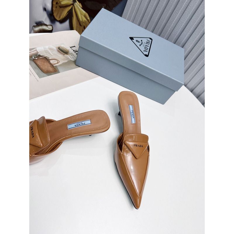 Pra*a logo patent leather pointy toe mule slide brown