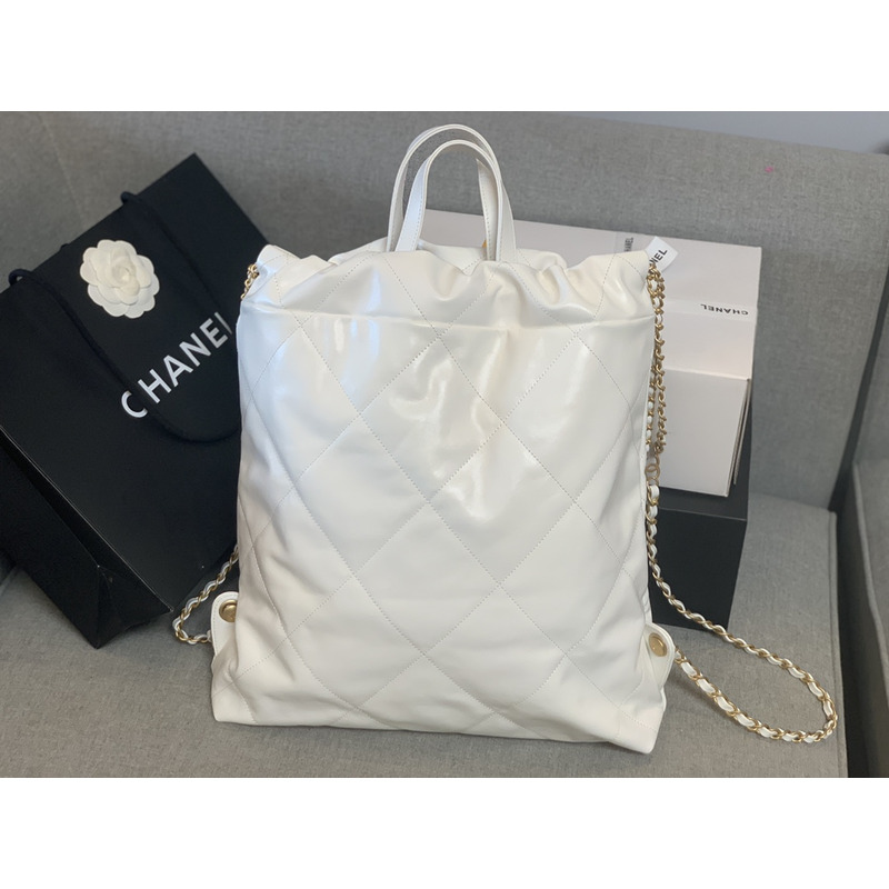 Ch*el 22ss gloss leather chain backpack white