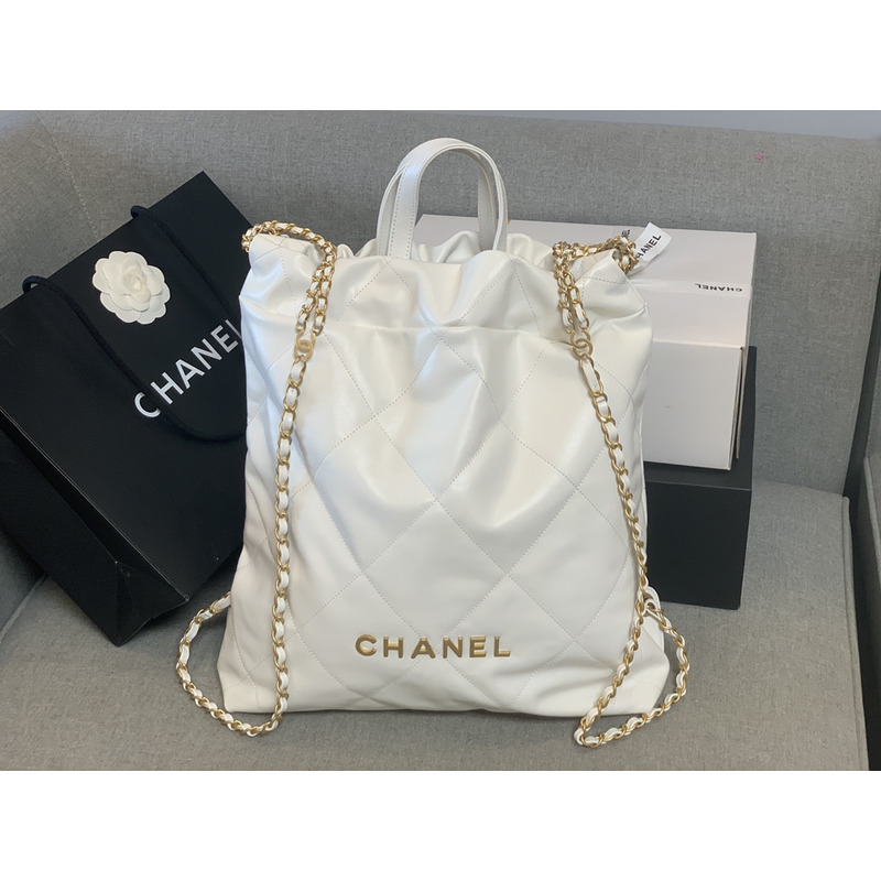 Ch*el 22ss gloss leather chain backpack white