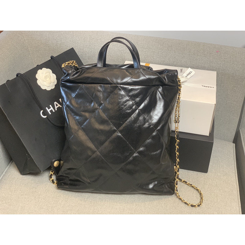 Ch*el 22ss gloss leather chain backpack black