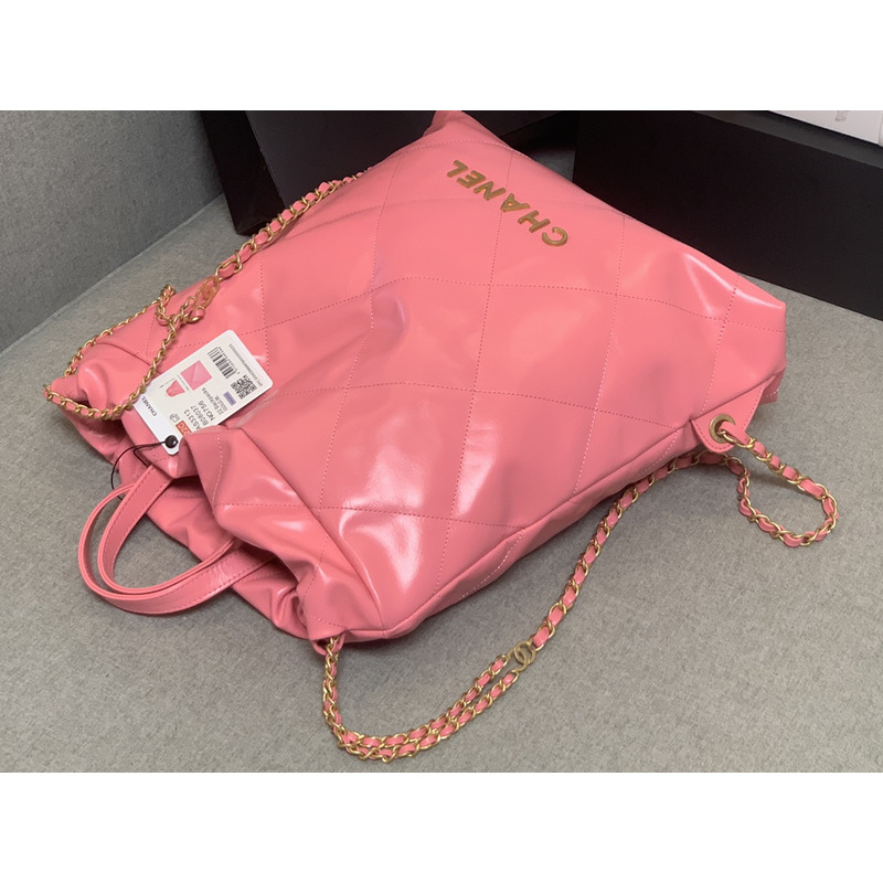 Ch*el 22ss gloss leather chain backpack pink