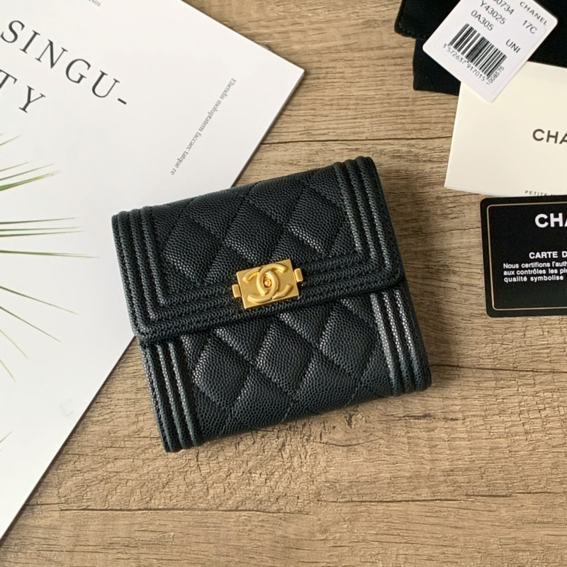 Ch*el boy Ch*el flap card holder lambskin & gold tone metal black