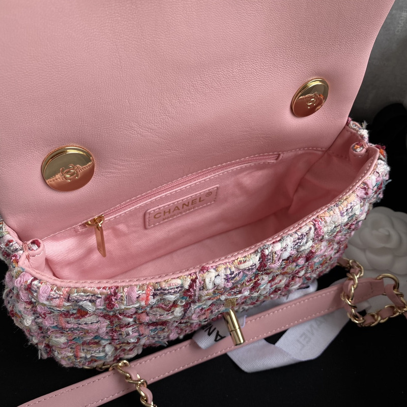 Ch*el pearl handle flap bag pink