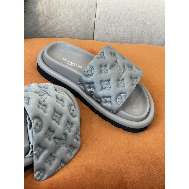 l**is V*t*n pool pillow comfort sandals mule grey