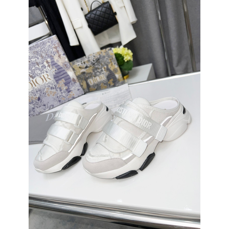 D*or d-wander low top sneakers white