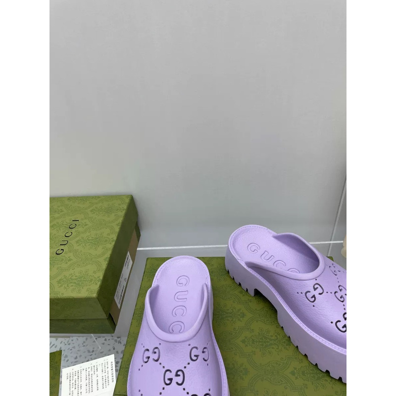 G*u*i perforated g platform slip ons in lilac