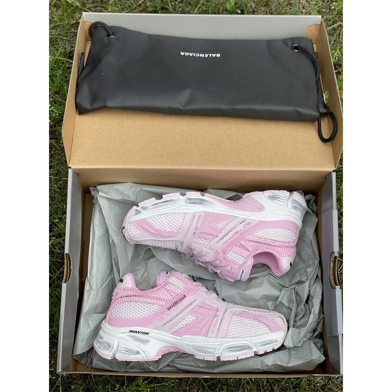 Ba*len*cia*ga phantom sneaker in pink