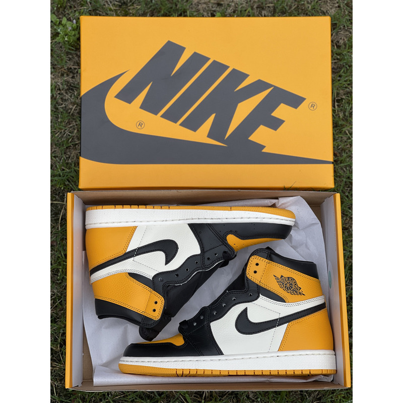 Air Jordan 1 High OG “Yellow Toe” Sneaker Yellow/Black-White