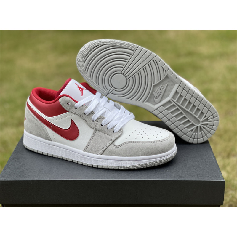 Air Jordan 1 Low SE Sneaker LT Smoke Grey/Gym Red-White