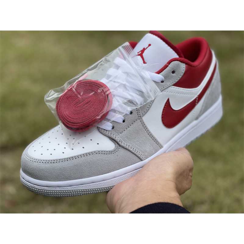 Air Jordan 1 Low SE Sneaker LT Smoke Grey/Gym Red-White