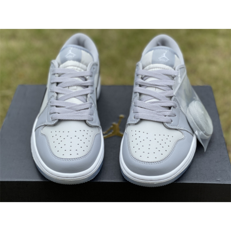 Jordan 1 Retro Low Golf Sneaker Wolf Grey