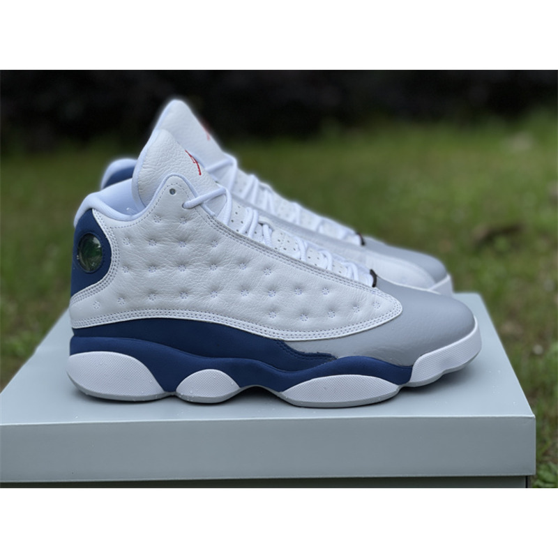 Air Jordan 13 “French Blue” Sneaker White/Fire Red-French Blue-Light Steel Grey