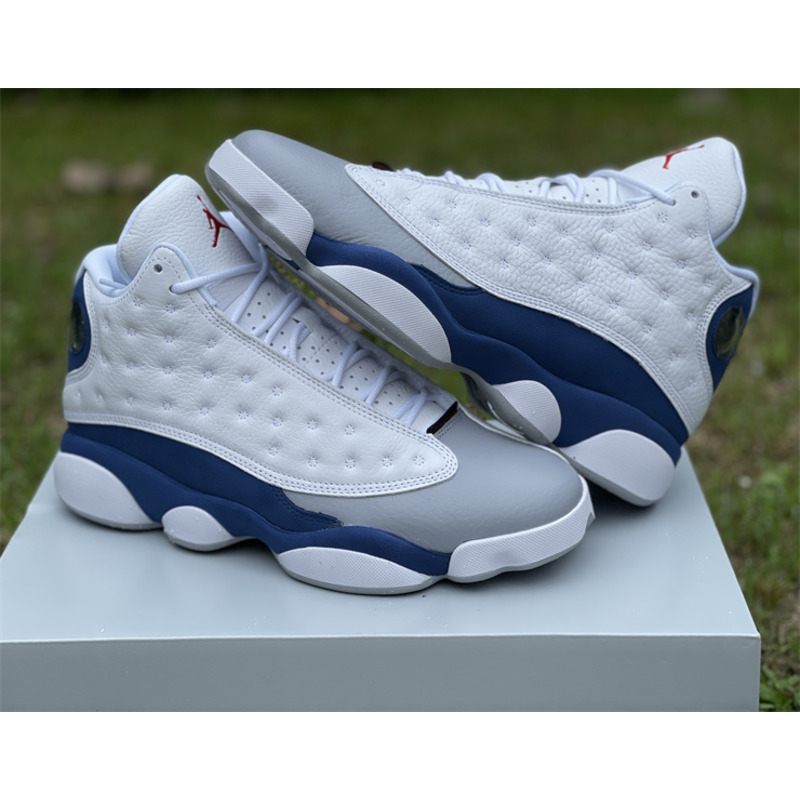 Air Jordan 13 “French Blue” Sneaker White/Fire Red-French Blue-Light Steel Grey