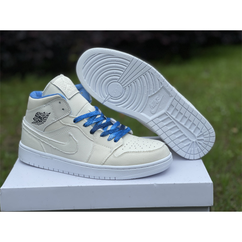 Air Jordan 1 Mid WMNS “Sanddrift” Sneaker Sail-Midnight Navy