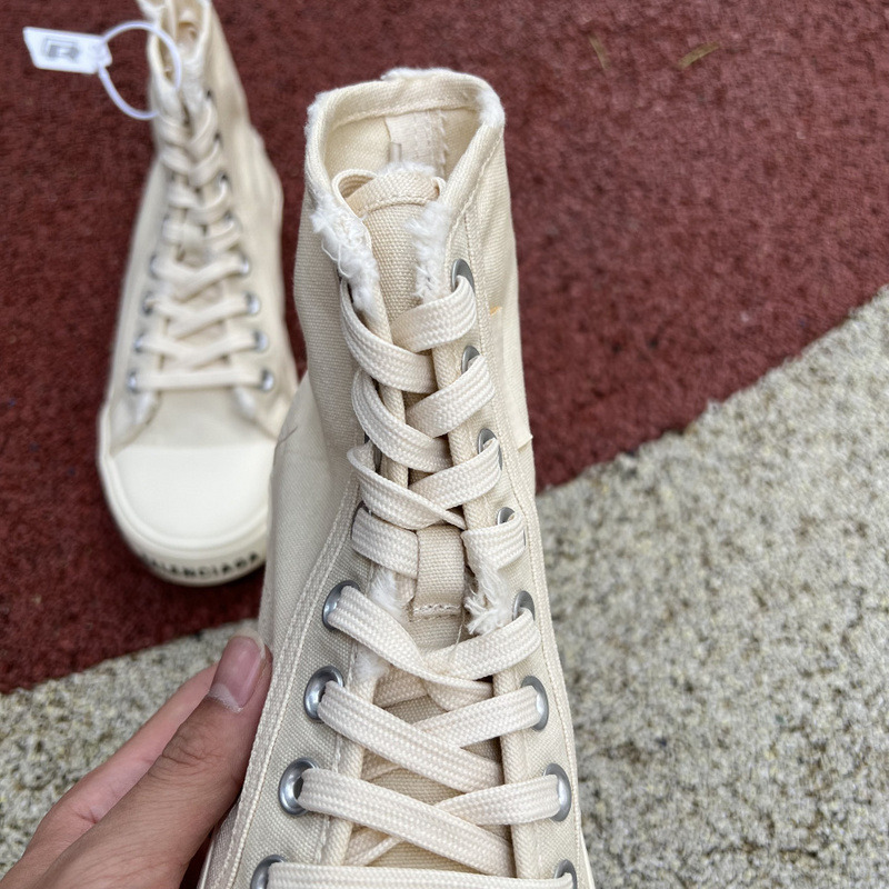 Ba*len*cia*ga paris high top destroyed sneaker white