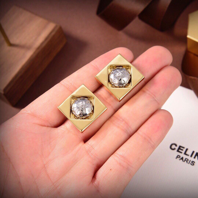 Ce**e globe earrings gold