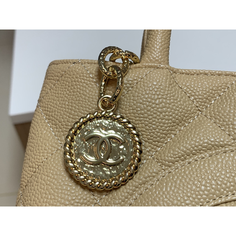 Ch*el caviar medallion tote a01804 beige caviar skin women