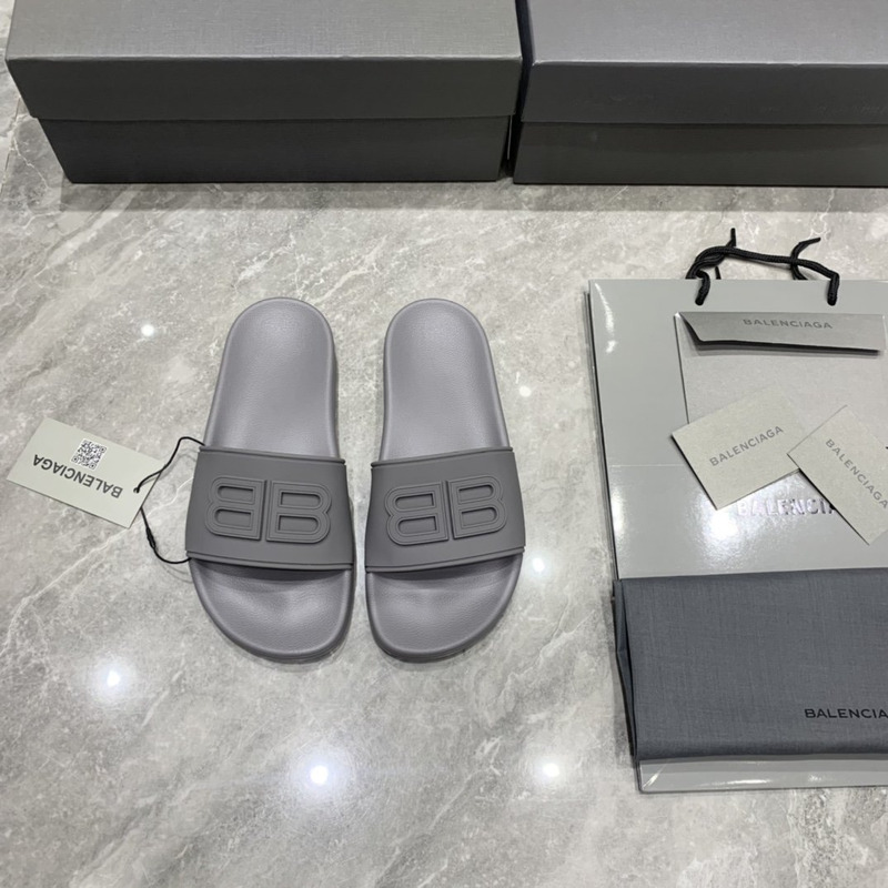 Ba*len*cia*ga  pool slides 3d bb logo gray