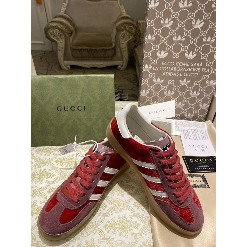 g*u*i x Ad*s gazelle sneaker red