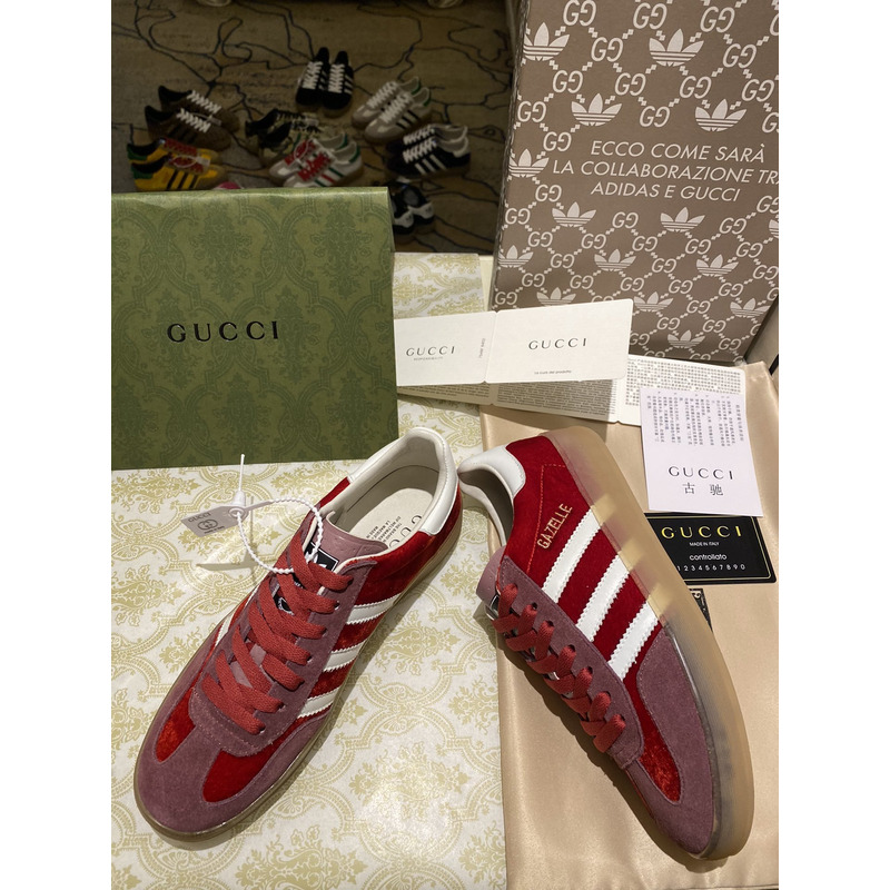 g*u*i x Ad*s gazelle sneaker red